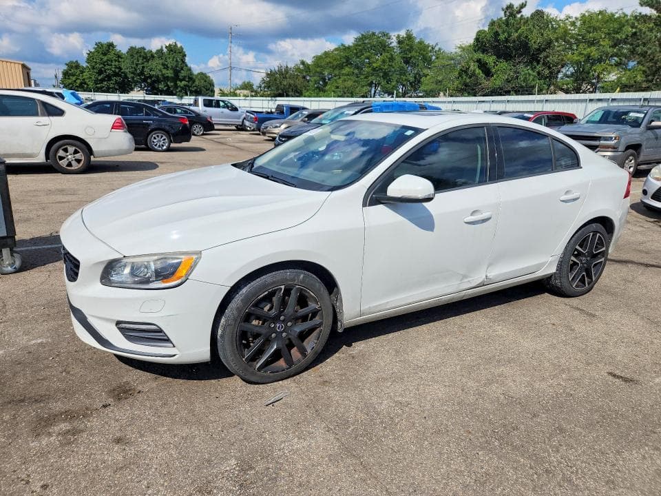 2017 VOLVO S60 DYNAMIC - 1