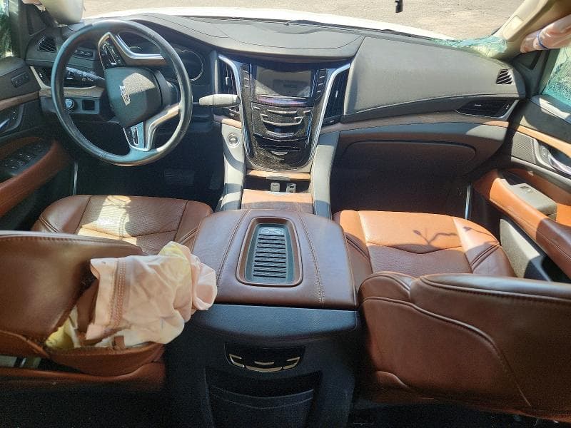 2019 CADILLAC ESCALADE LUXURY 8