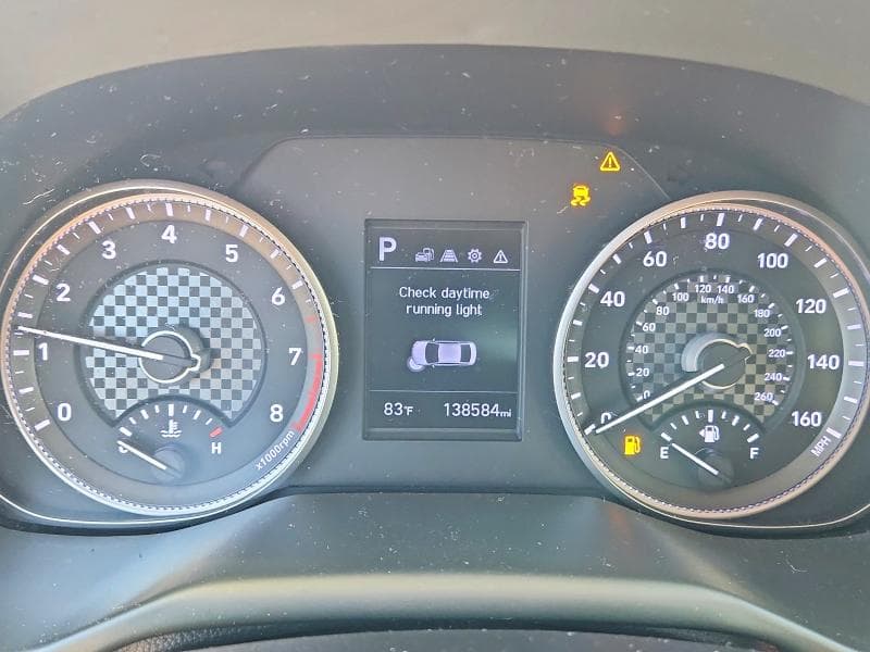 2020 HYUNDAI ELANTRA SEL 9