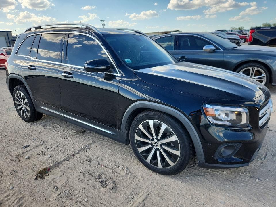 2021 MERCEDES-BENZ GLB 250 4