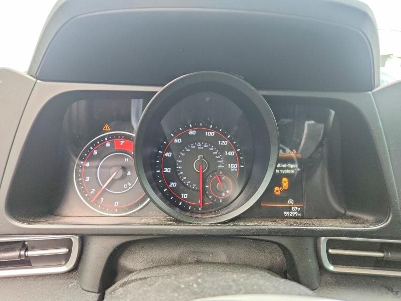 2022 HYUNDAI ELANTRA LTD 9