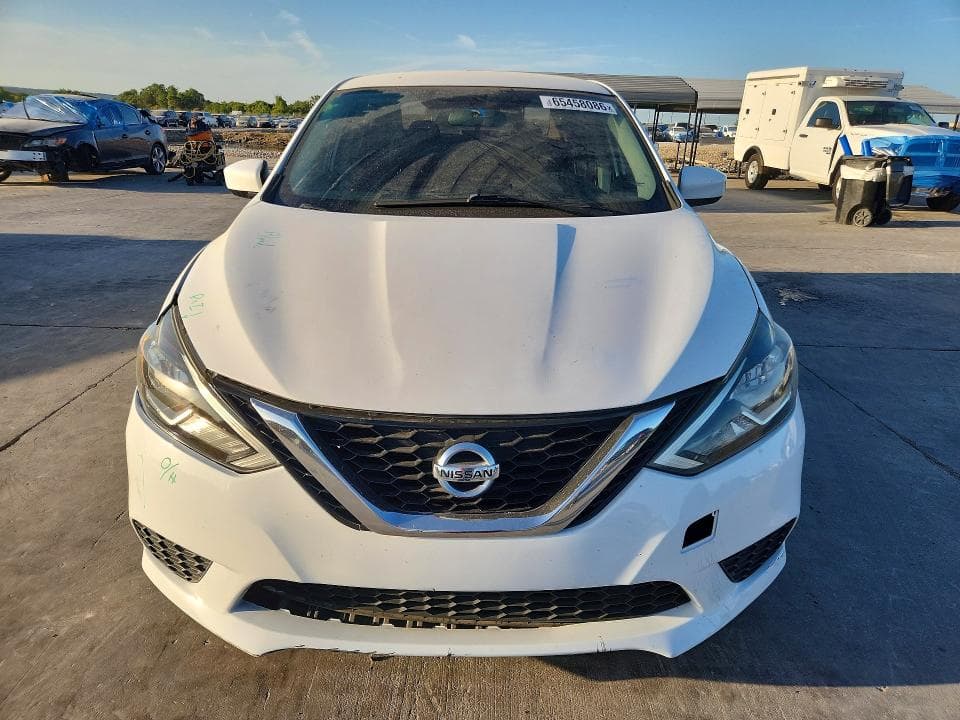 2018 NISSAN SENTRA SV 5