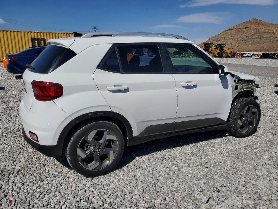2021 HYUNDAI VENUE SEL 3