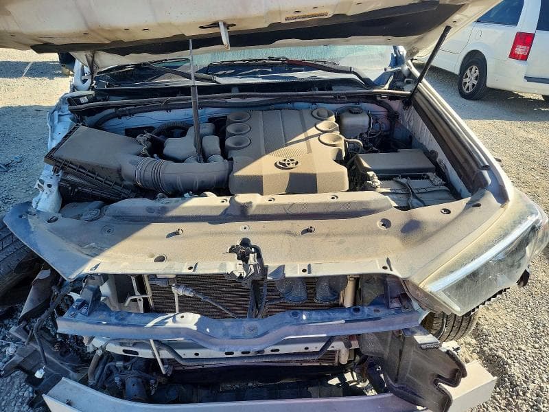 2018 TOYOTA 4RUNNER LIMITED 12