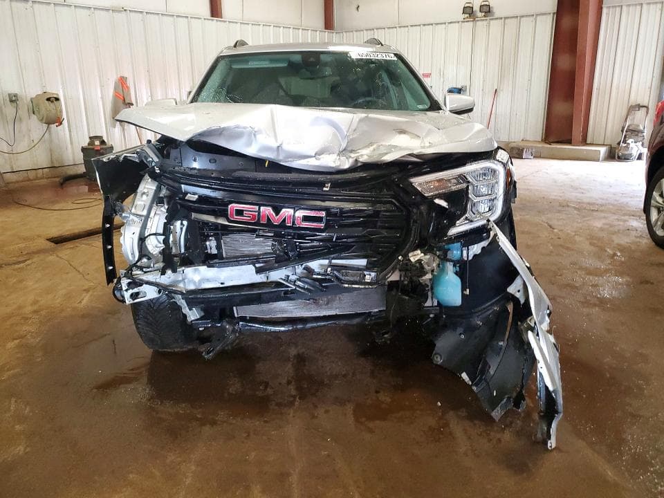 2022 GMC TERRAIN SLE 5