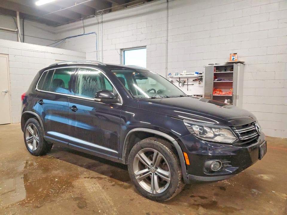 2017 VOLKSWAGEN TIGUAN SPORT 4