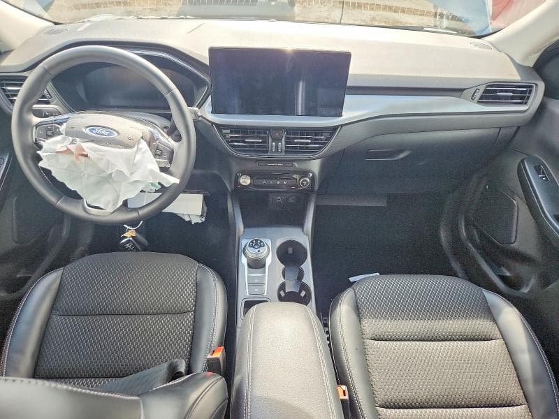 2024 FORD ESCAPE 8
