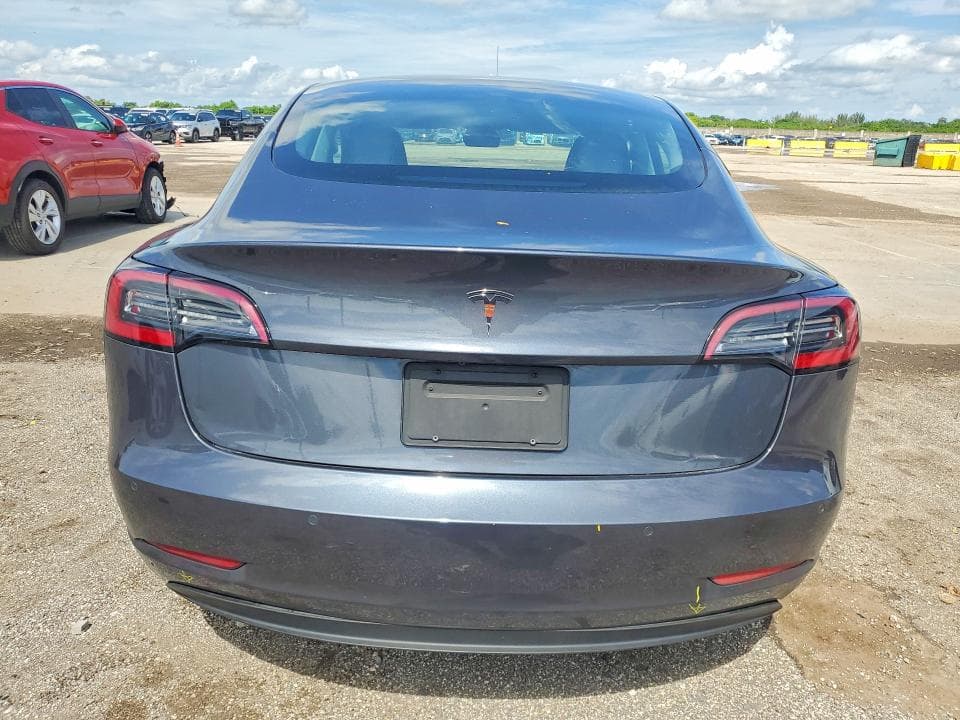 2022 TESLA MODEL 3 6