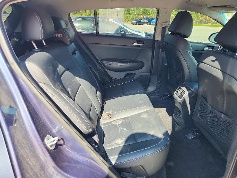 2017 KIA SPORTAGE EX 11