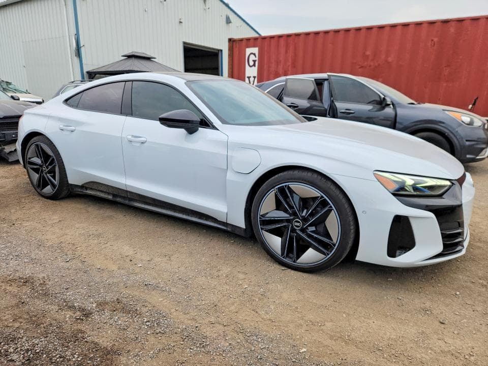 2023 AUDI E-TRON GT PREMIUM PLUS 4