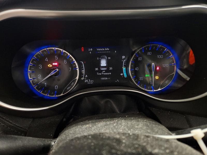 2020 CHRYSLER PACIFICA LIMITED 9
