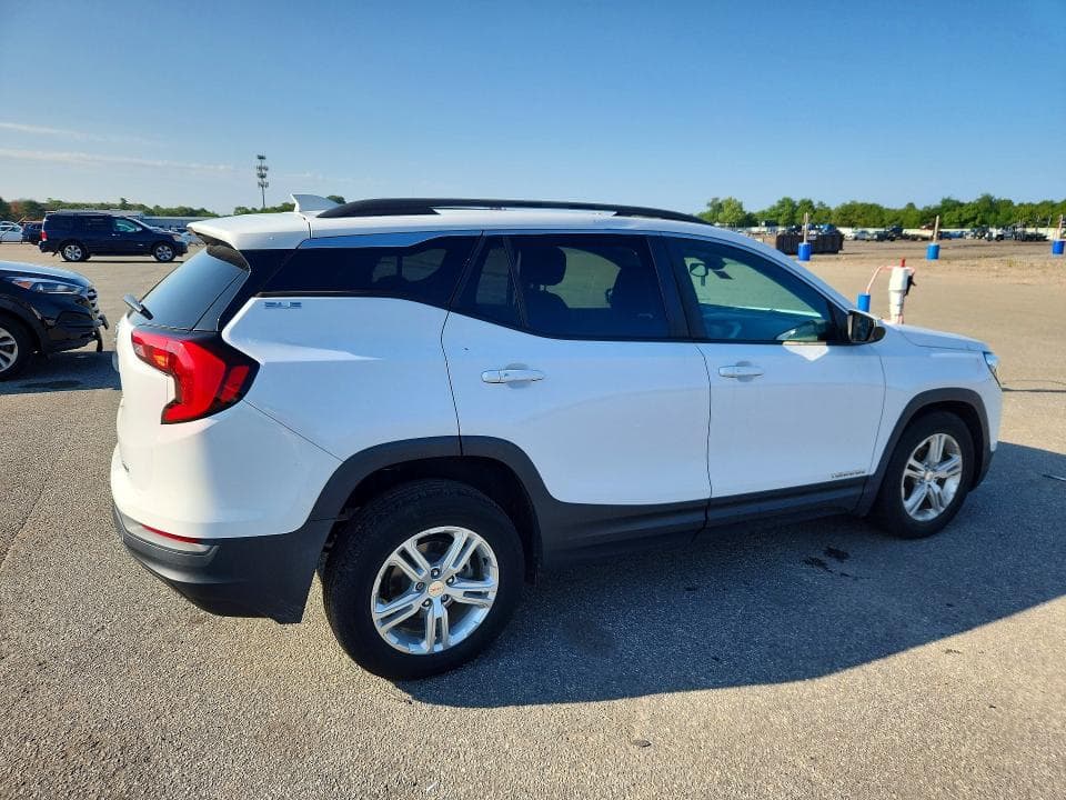 2021 GMC TERRAIN SLE 3