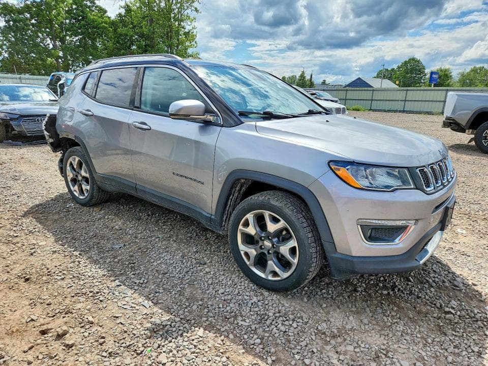 2018 JEEP COMPASS LIMITED 4