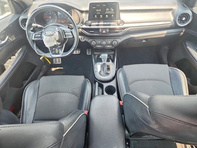 2021 KIA FORTE GT LINE 8
