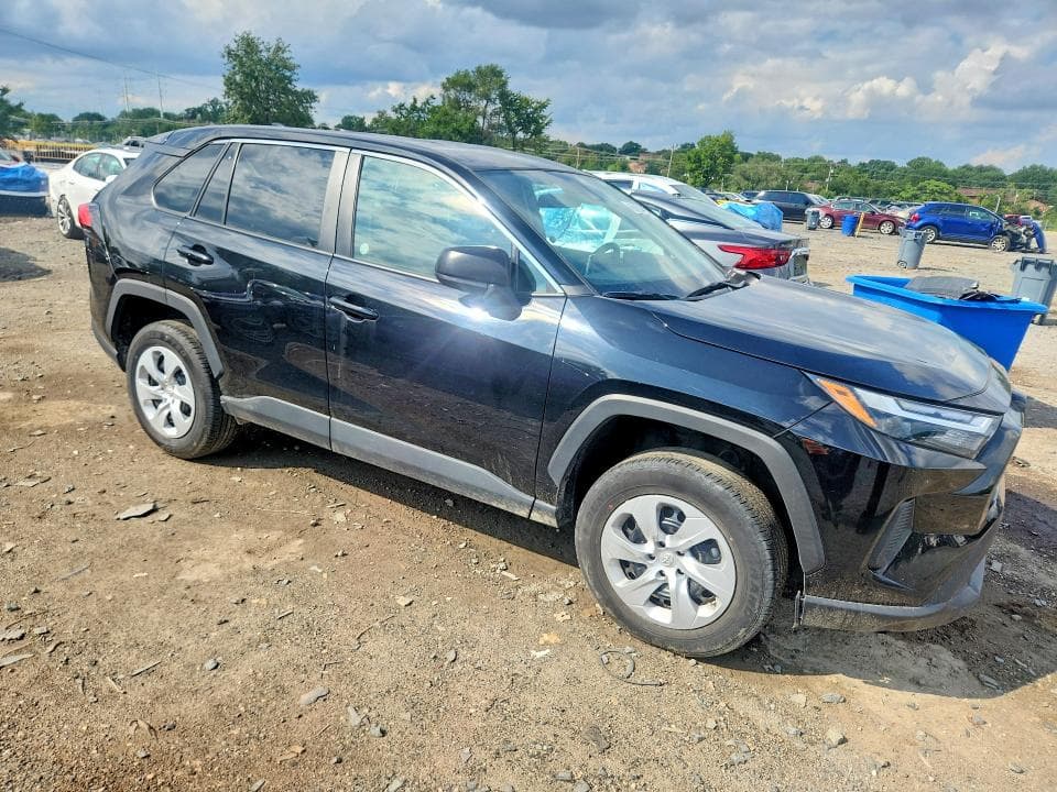 2025 TOYOTA RAV4 LE 4