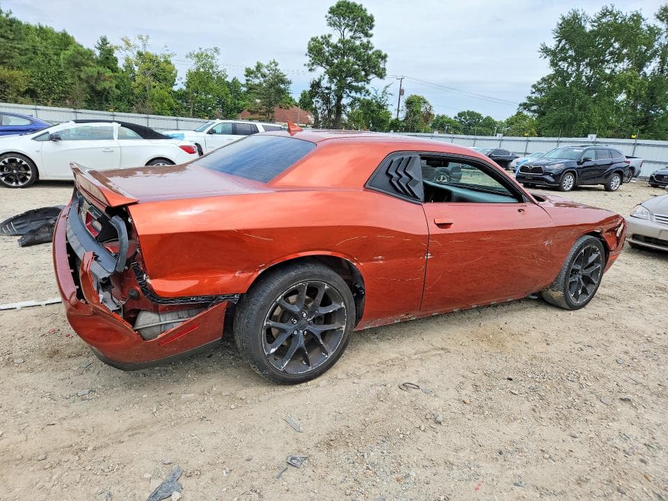 2021 DODGE CHALLENGER SXT 3