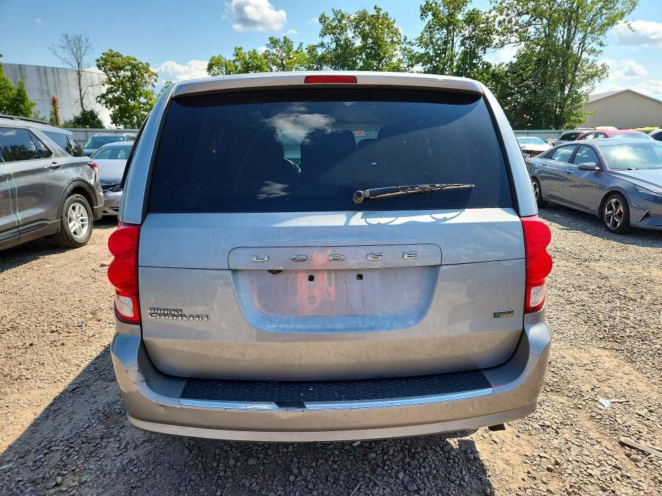 2019 DODGE GRAND CARAVAN SE 6