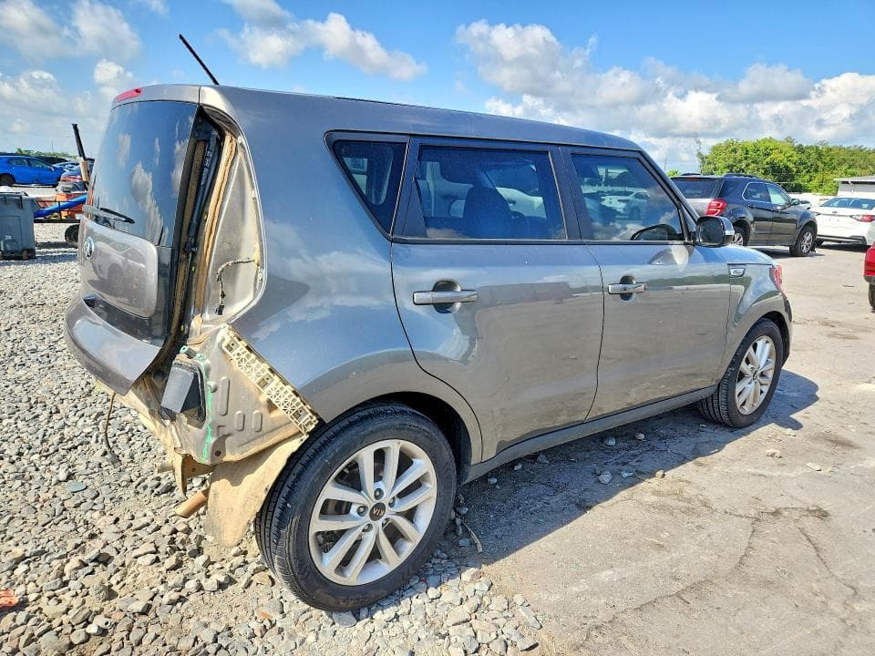 2018 KIA SOUL + 3