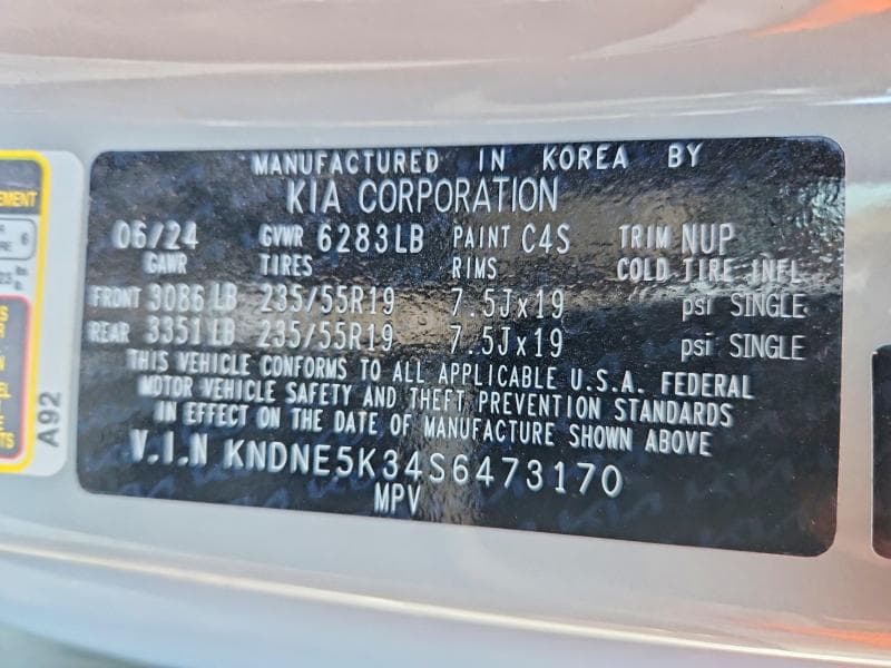 2025 KIA CARNIVAL SX PRESTIGE 13