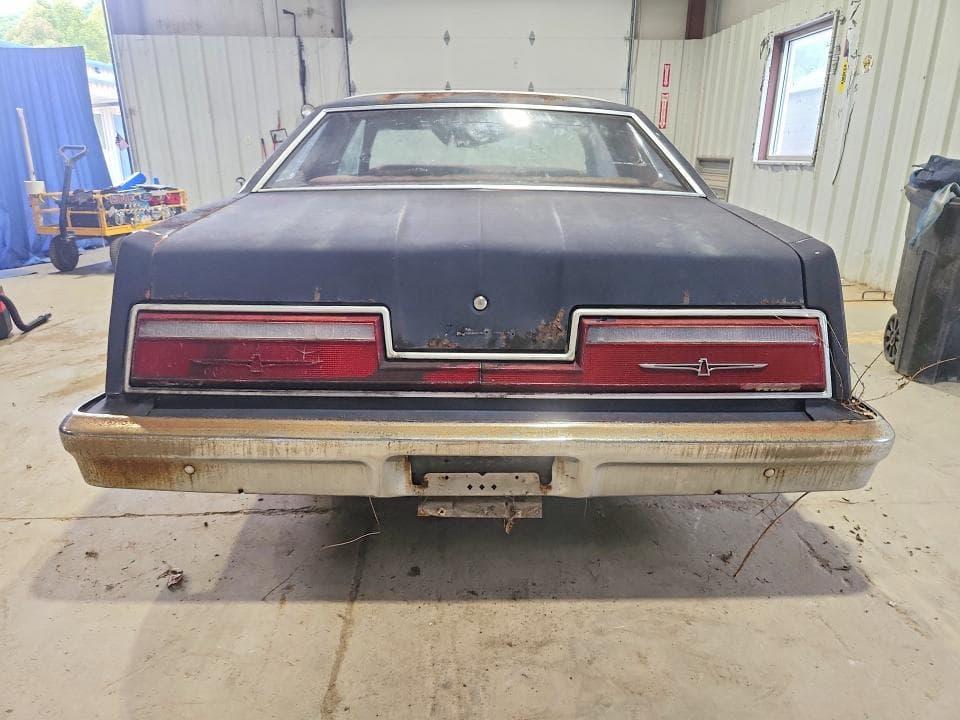 1978 FORD THUNDERBIRD 6