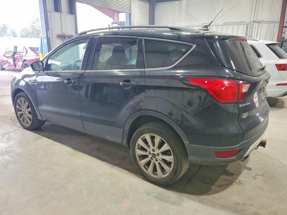 2019 FORD ESCAPE SEL 2