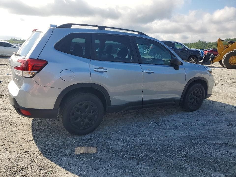 2021 SUBARU FORESTER 3