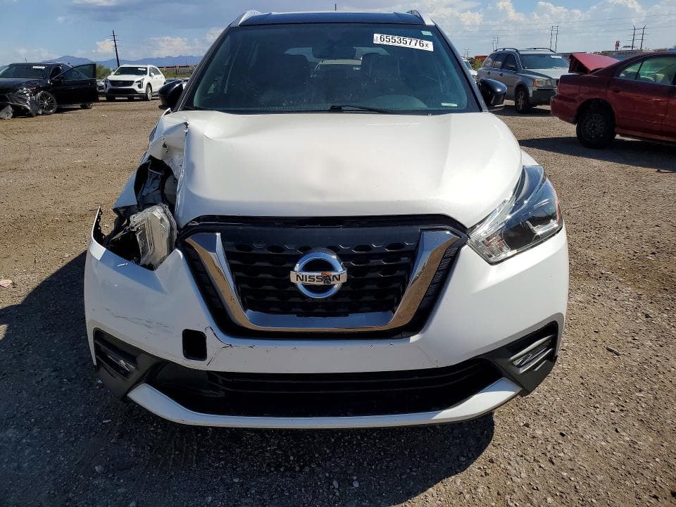 2019 NISSAN KICKS SR 5