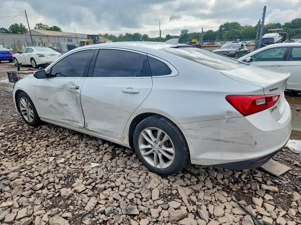 2017 CHEVROLET MALIBU LT 2