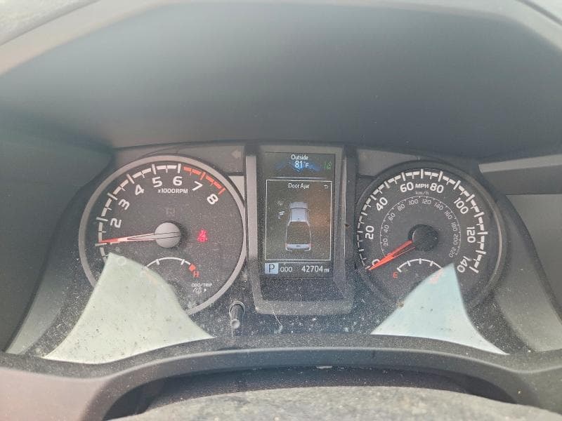 2021 TOYOTA TACOMA SR V6 9
