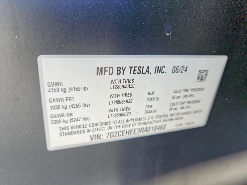 2024 TESLA CYBERTRUCK 12