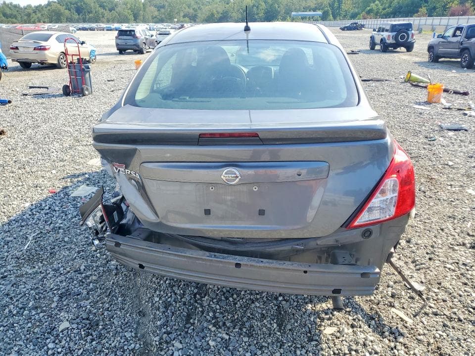 2018 NISSAN VERSA S PLUS 6
