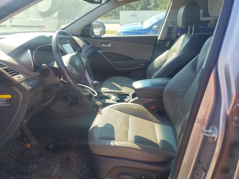 2018 HYUNDAI SANTA FE SE 7