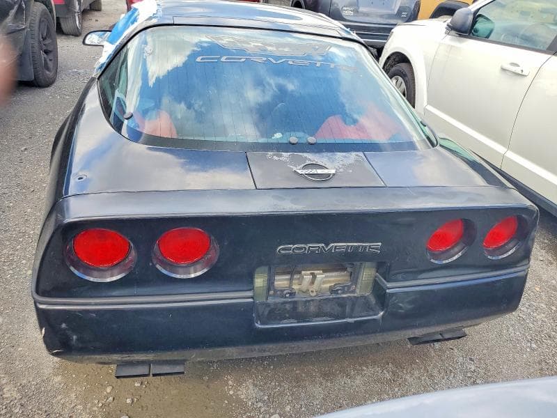 1985 CHEVROLET CORVETTE 10