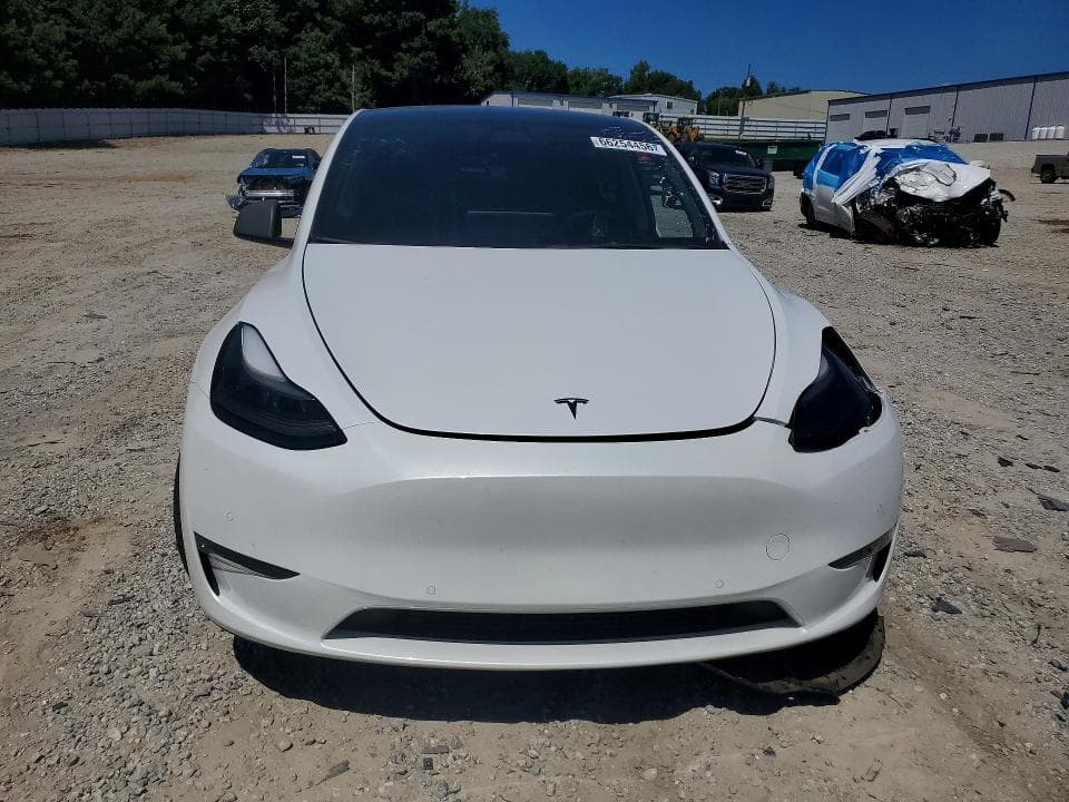 2022 TESLA MODEL Y 5