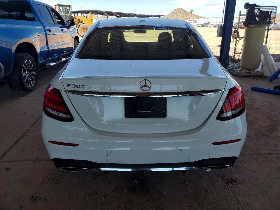 2019 MERCEDES-BENZ E 300 6
