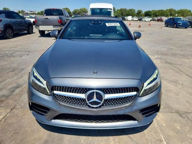 2019 MERCEDES-BENZ C 300 5