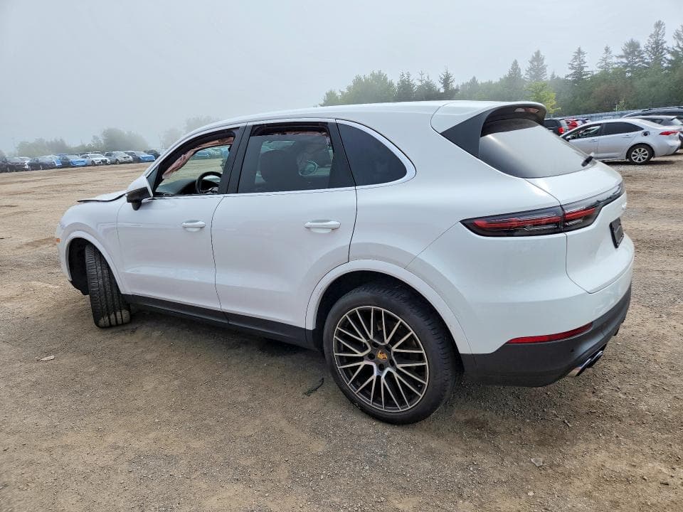 2022 PORSCHE CAYENNE 2