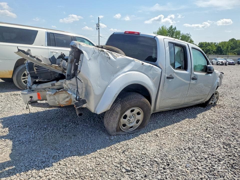 2017 NISSAN FRONTIER S 3