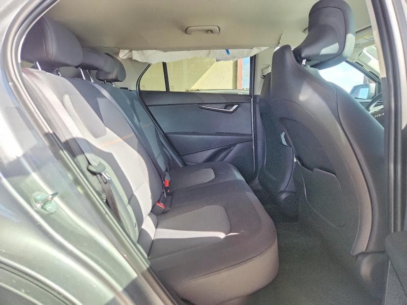 2026 KIA NIRO LX 11