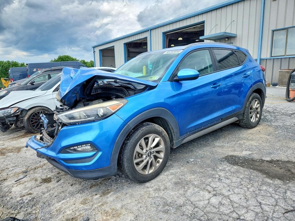 2017 HYUNDAI TUCSON SE - 1