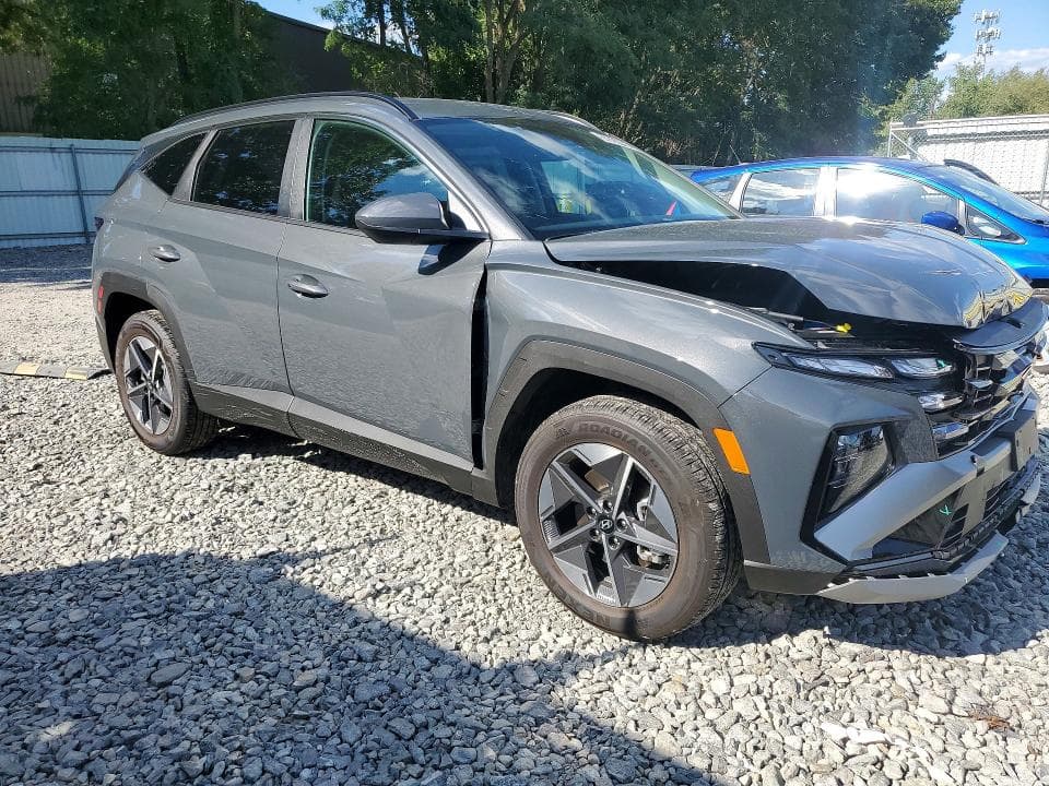2026 HYUNDAI TUCSON SEL 4