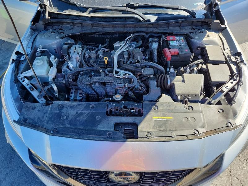 2022 NISSAN ALTIMA SR 11