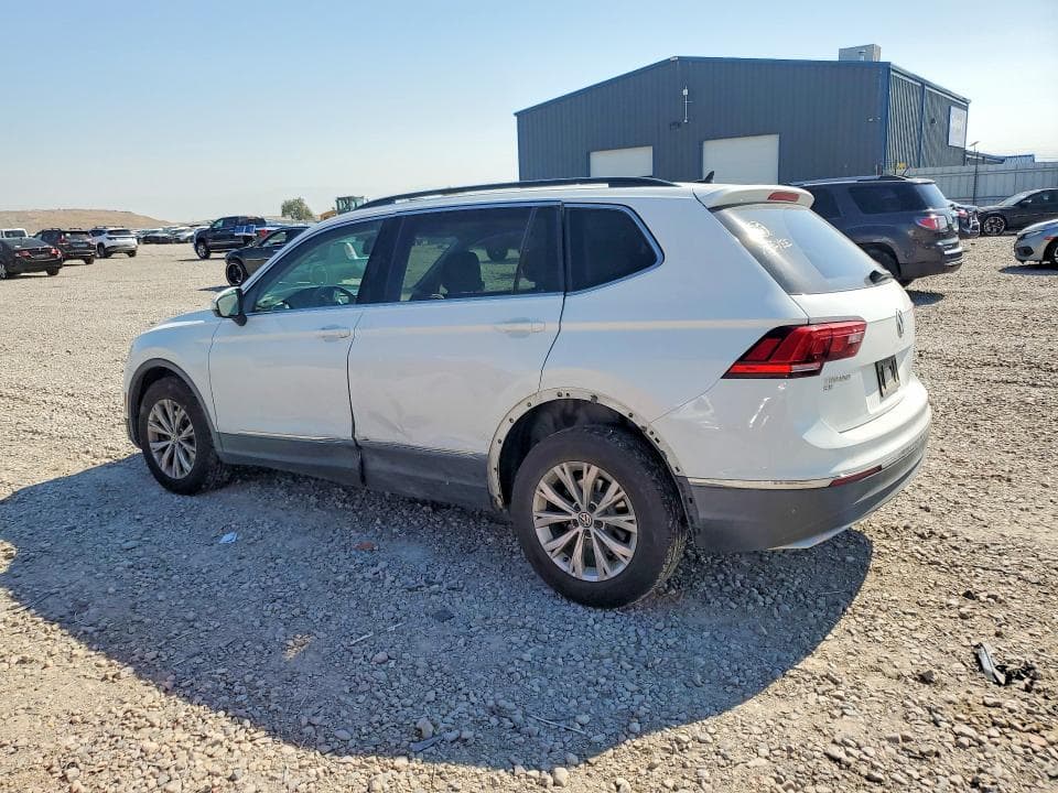2018 VOLKSWAGEN TIGUAN SE SE 2