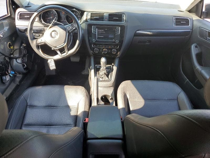 2017 VOLKSWAGEN JETTA SEL 8