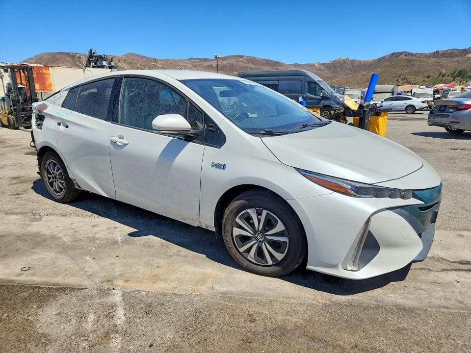 2017 TOYOTA PRIUS PRIME PREMIUM 4