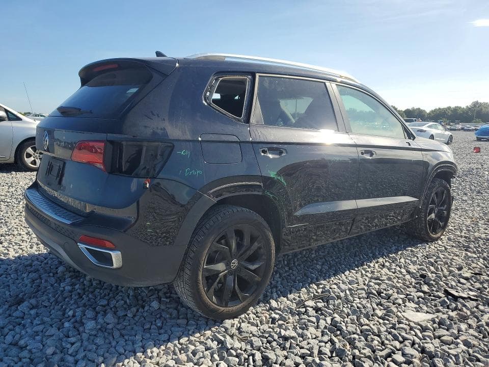 2023 VOLKSWAGEN TAOS SE 3