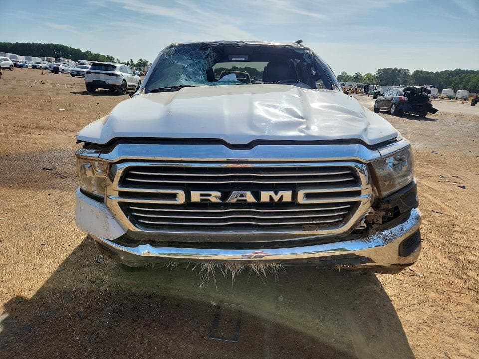 2024 RAM 1500 LARAMIE 5