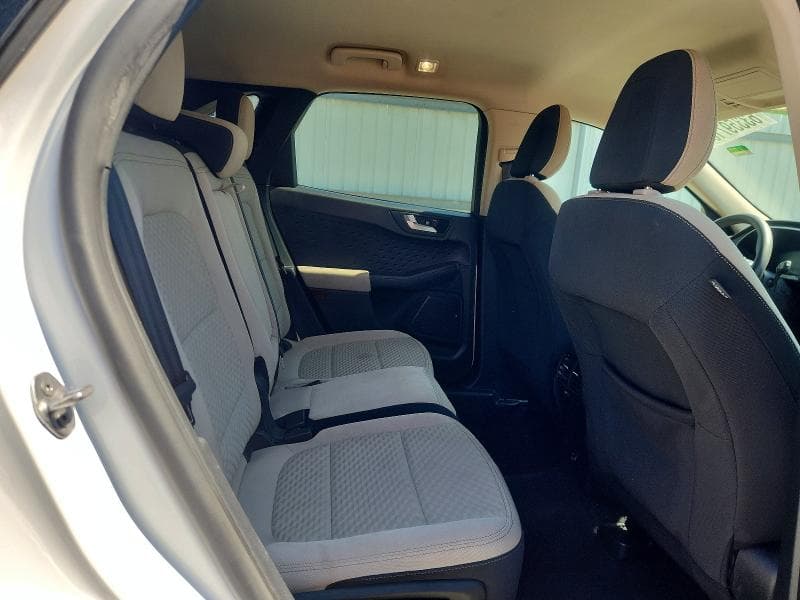 2020 FORD ESCAPE SE 11