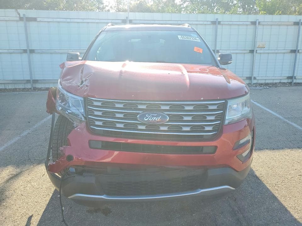 2017 FORD EXPLORER XLT 5
