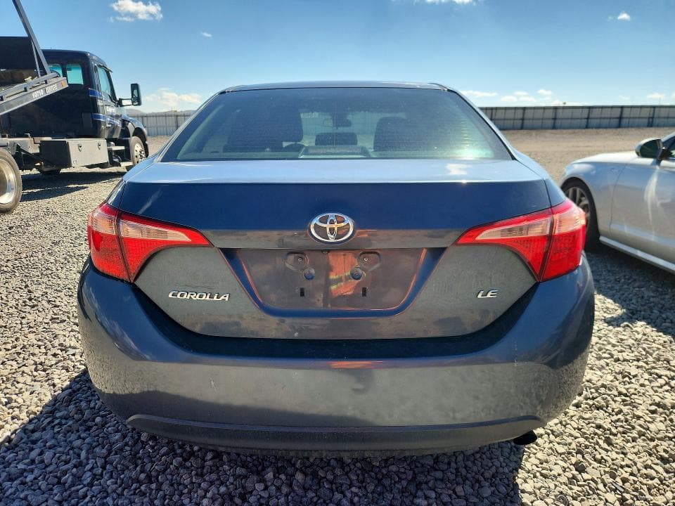 2017 TOYOTA COROLLA LE 6
